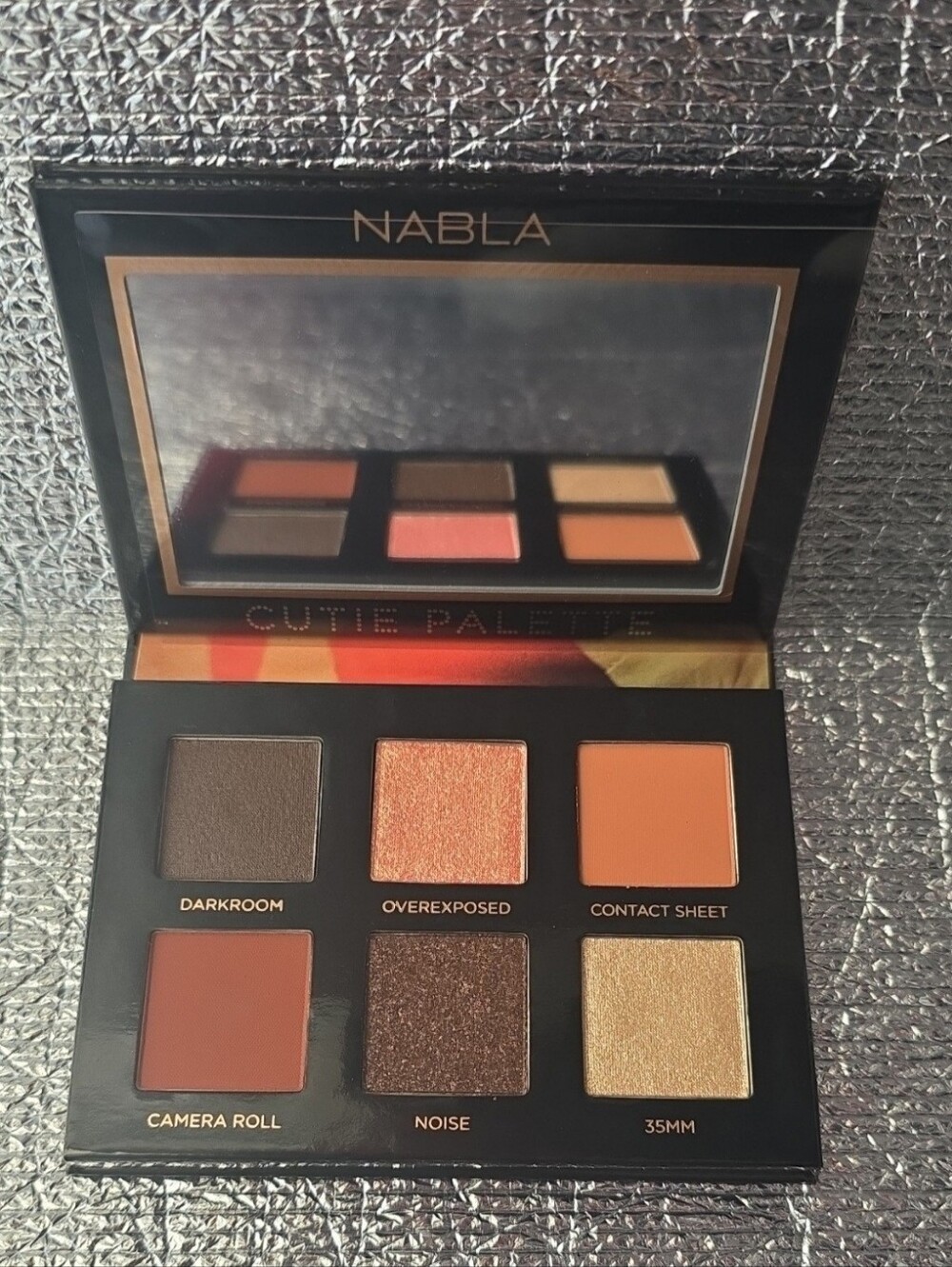 Nabla Palette Eyeshadow – Warm Brown & Gold Shades